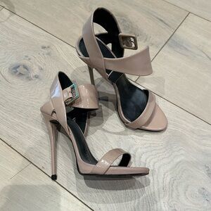 Imperfect Giuseppe heels